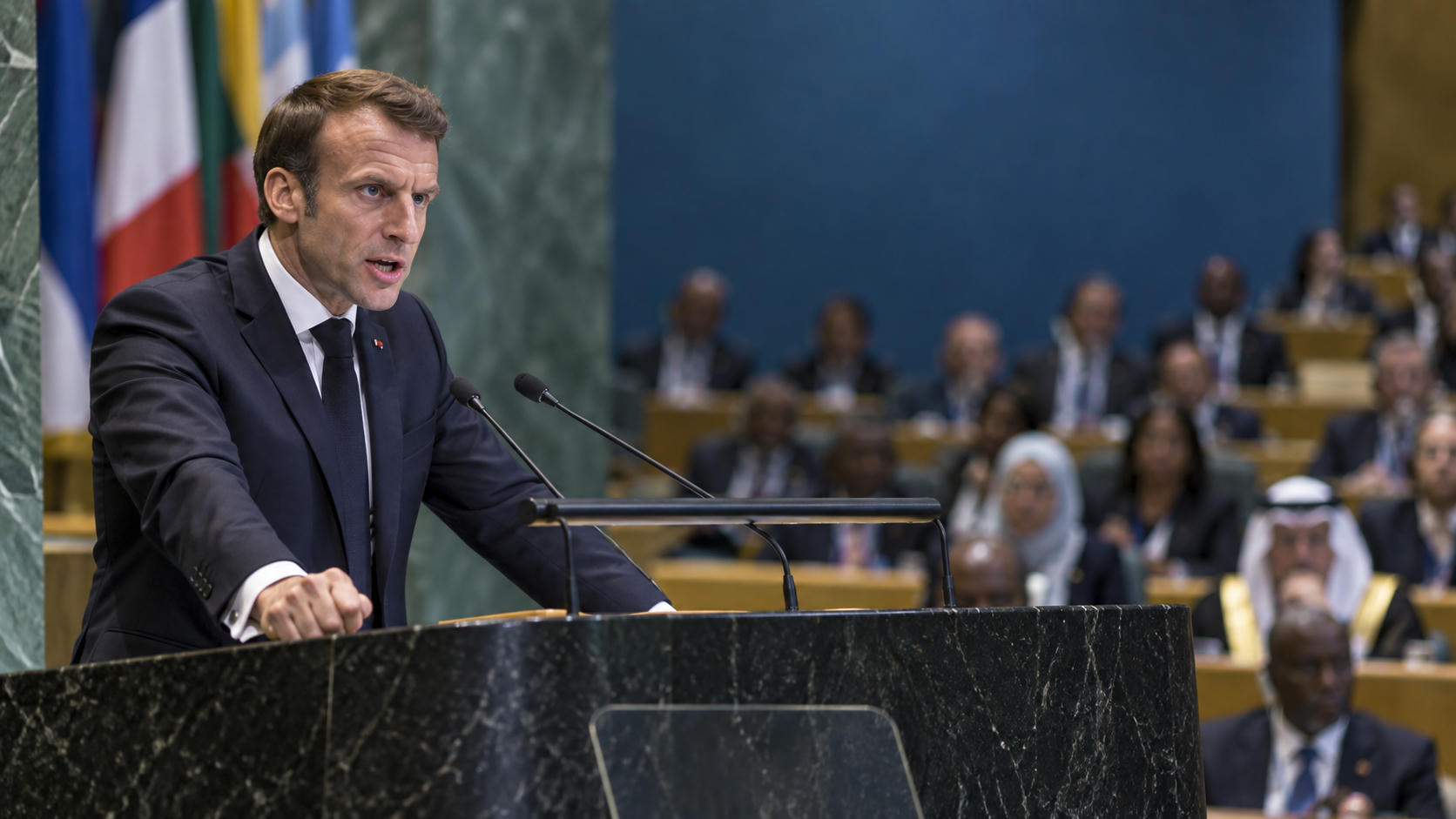 Macron Gebrak Podium PBB Soroti Krisis Gaza