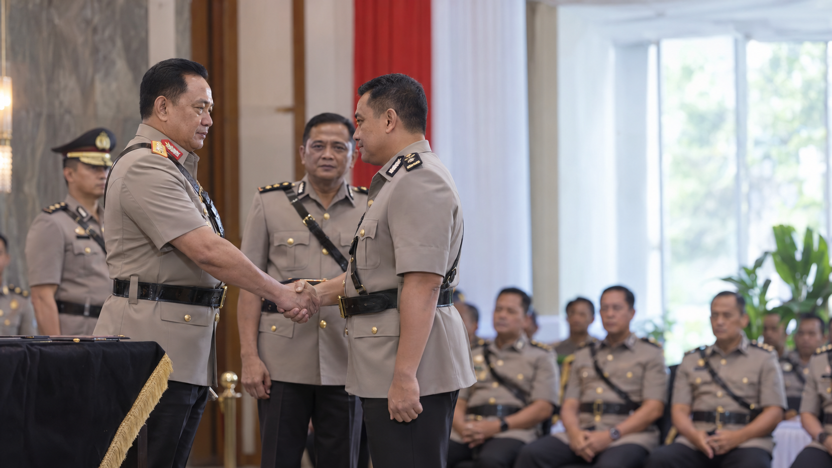 Polri Mutasi 199 Personel: Anom Setyadji & Aries Syahbudin