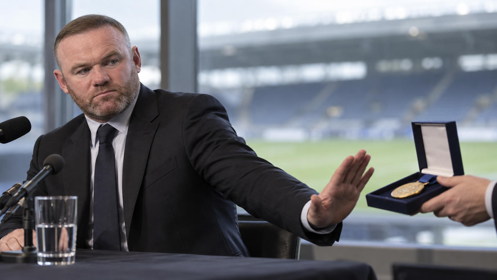Status Klaim Medali Retrospektif Wayne Rooney